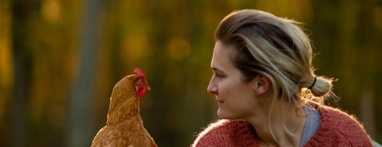 Aurelie et ses poules